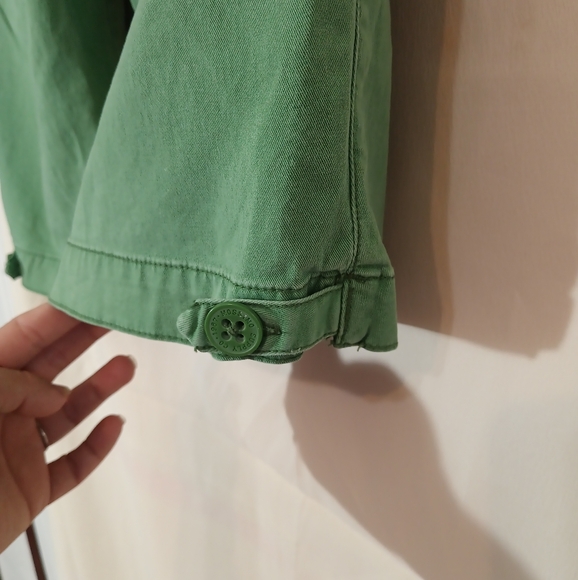 Mossimo supply co. Size 13 mid rise long green shorts/ capris/ bermuda - Picture 9 of 14